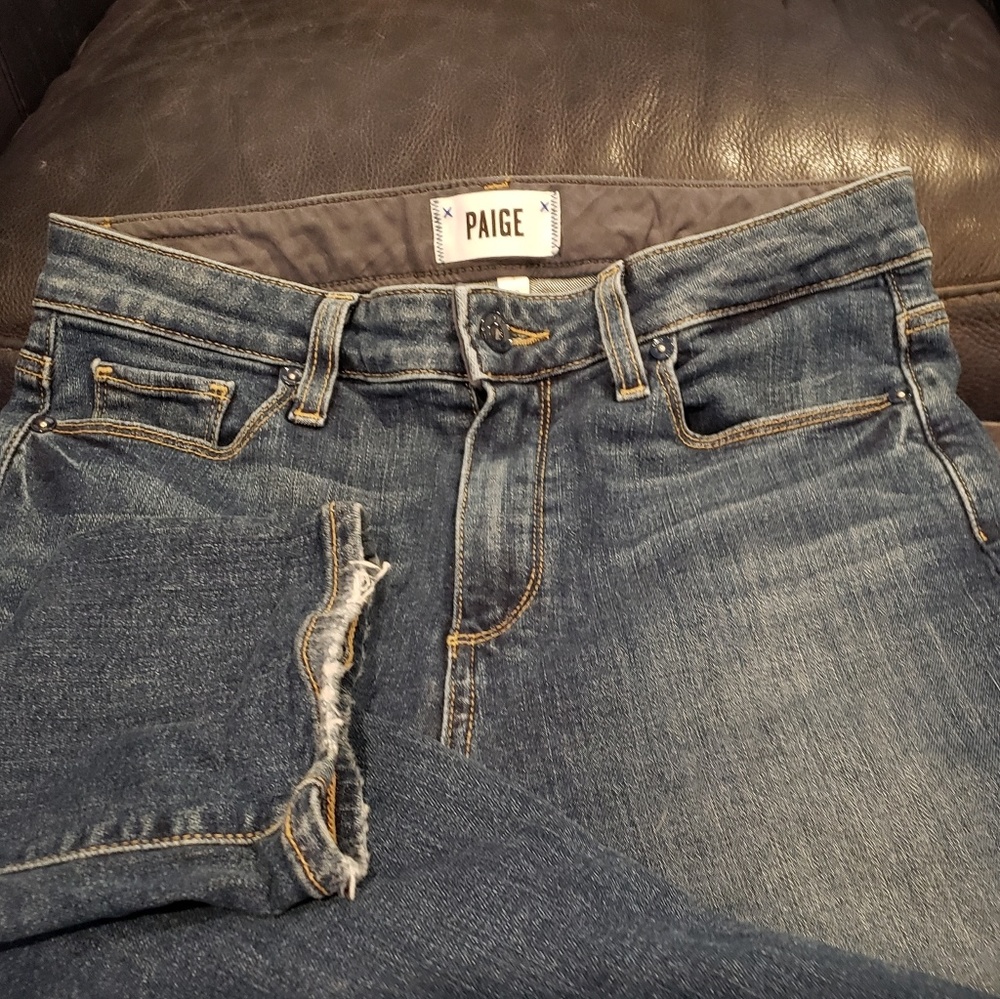 Paige Jacqueline Straight Jeans in Lane Distr wash